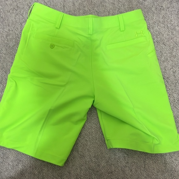Neon green under armor, golf shorts - Picture 3 of 3